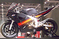 ���V����NSF100