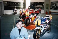 �z���_�L�O��