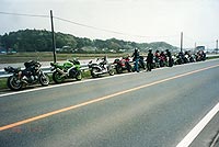 ���[�g����