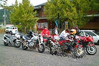 �o�C�N�̓�