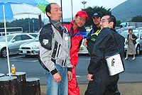 ����Ǝ~�񂾉J